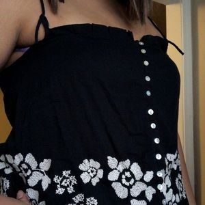 Tank-top with Embroidered Flower Detail